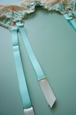 Harmonia Lace Garter