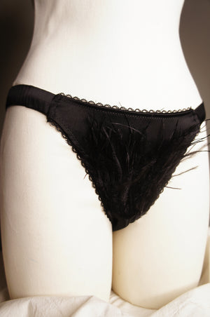 Feather adorned panty with silk side straps