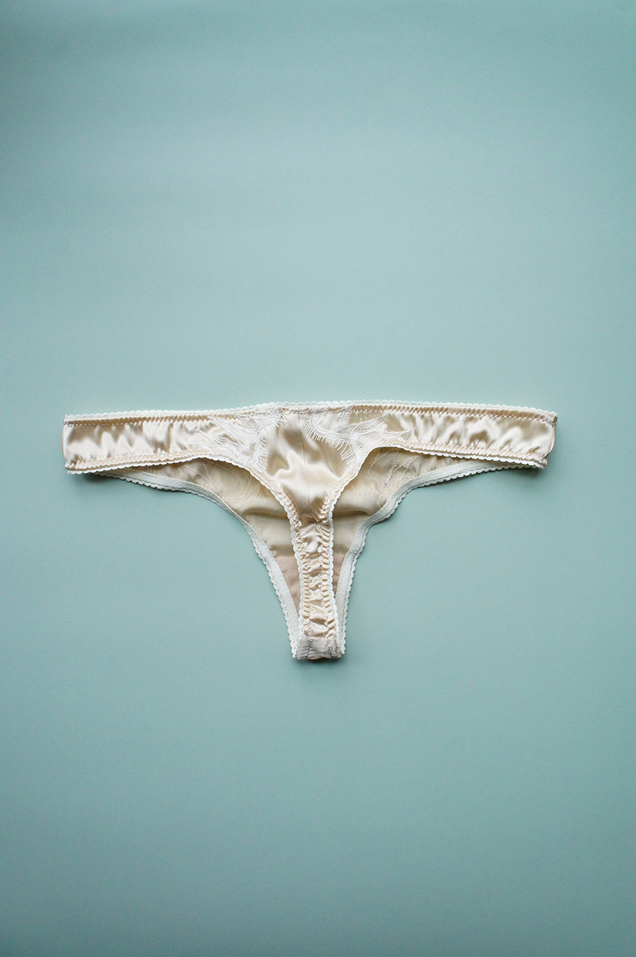 Genevieve Appliqué Panty Champagne