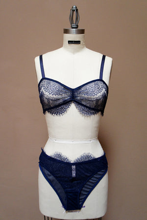 Tilly Lace Mid Brief Navy